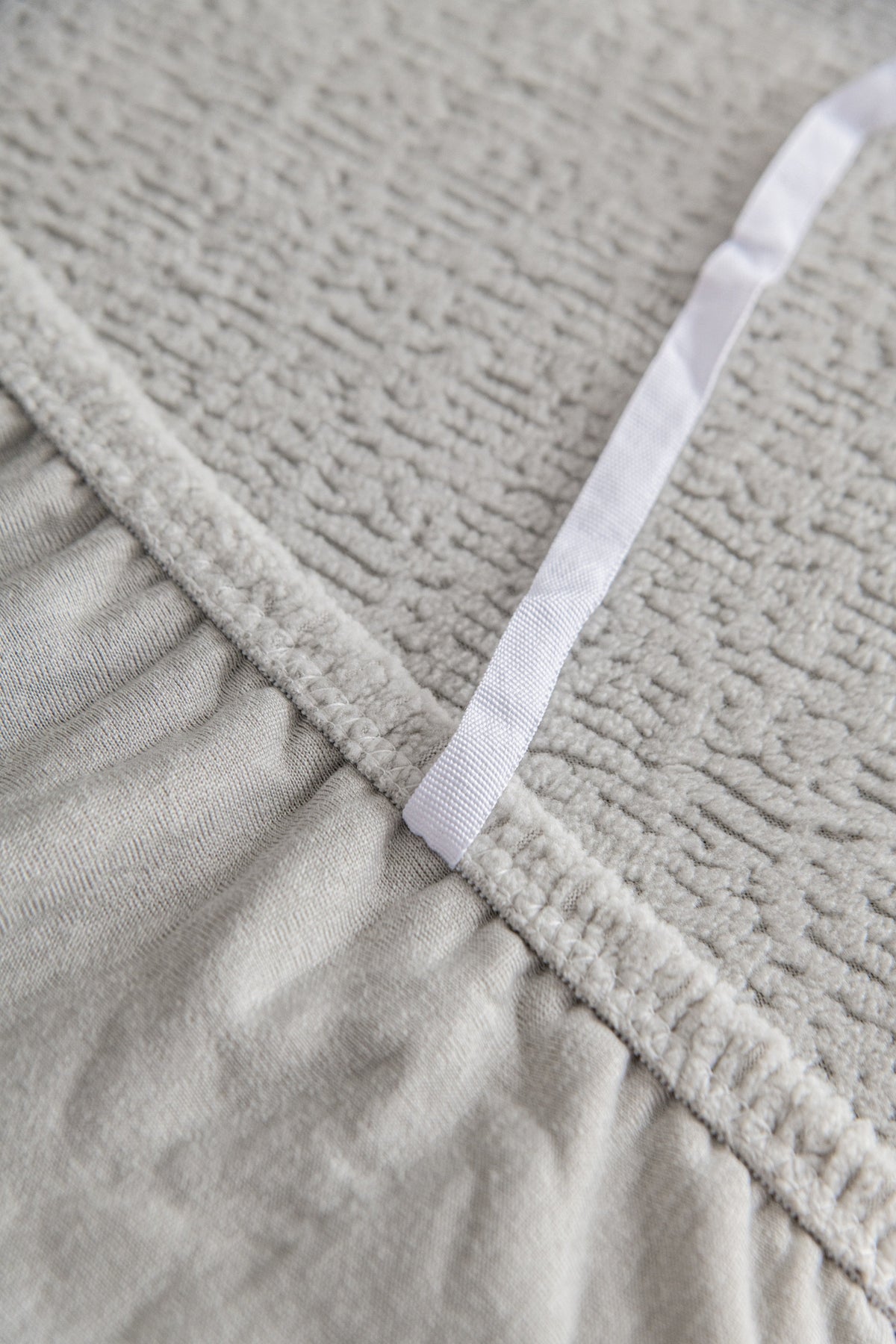 Housse de canapé Veloura · Gris perle · Extensible (vue 4)