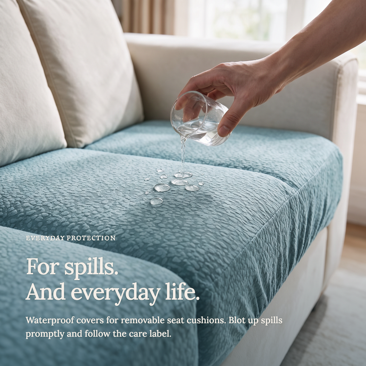 Housse de coussin de canapé Imperméable · Bleu ciel — La protection en détail