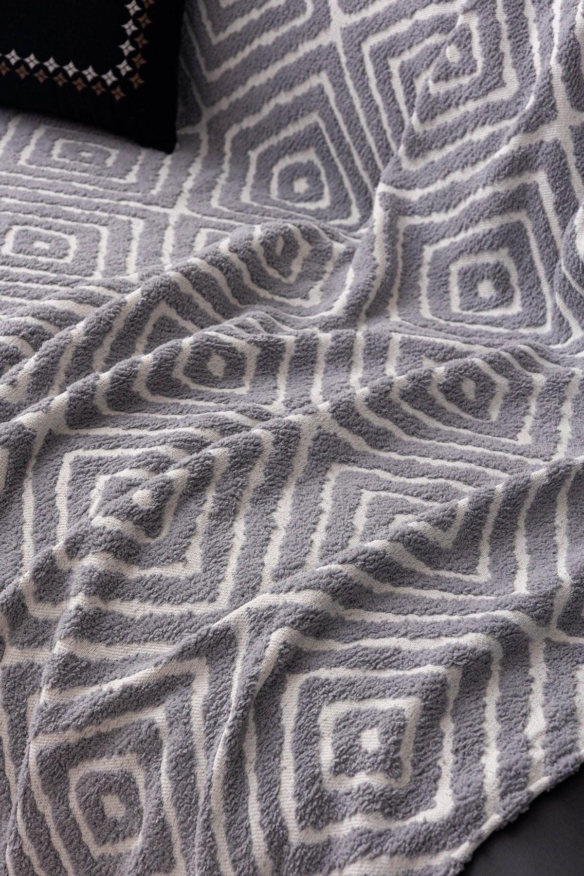 Plaid Atlas Geo · Gris perle (vue 6)