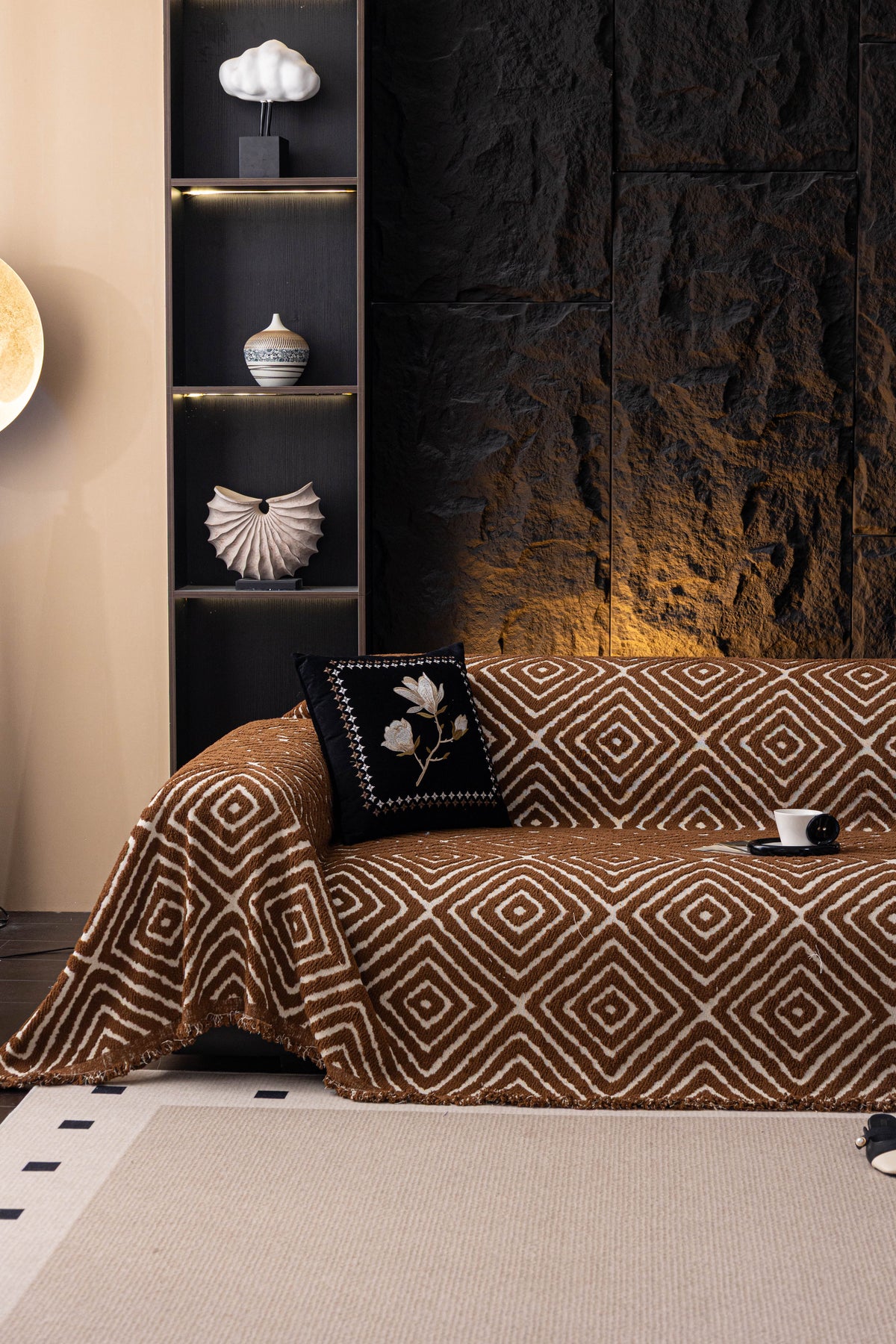 Plaid Atlas Geo · Marron chocolat (vue 7)