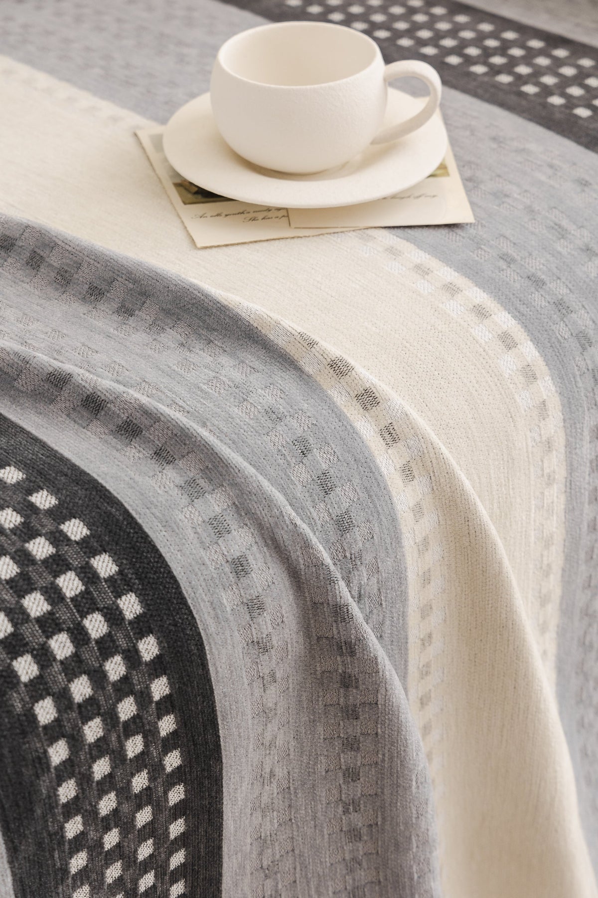 Plaid Casella · Gris (vue 3)