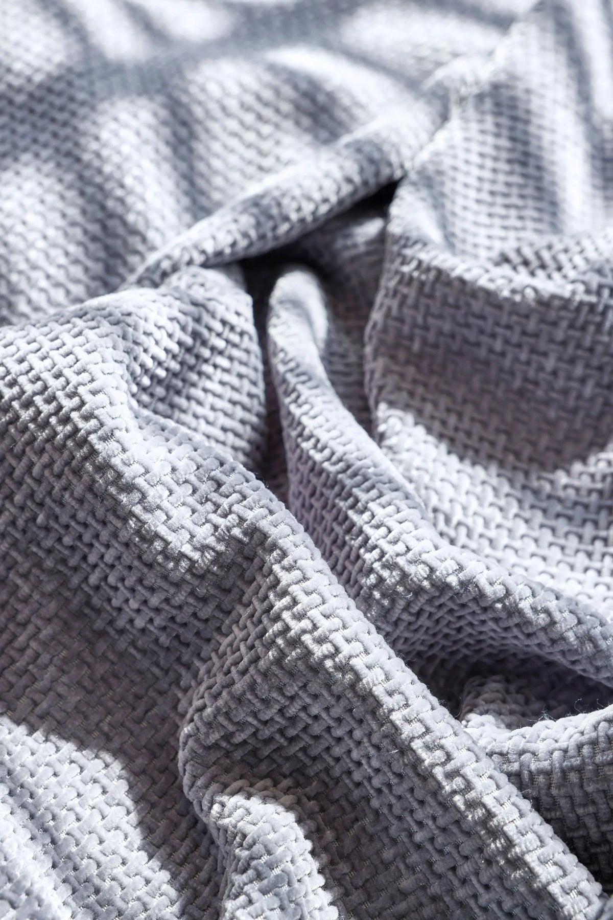 Jeté de canapé Coveri · Gris foncé (vue 5)