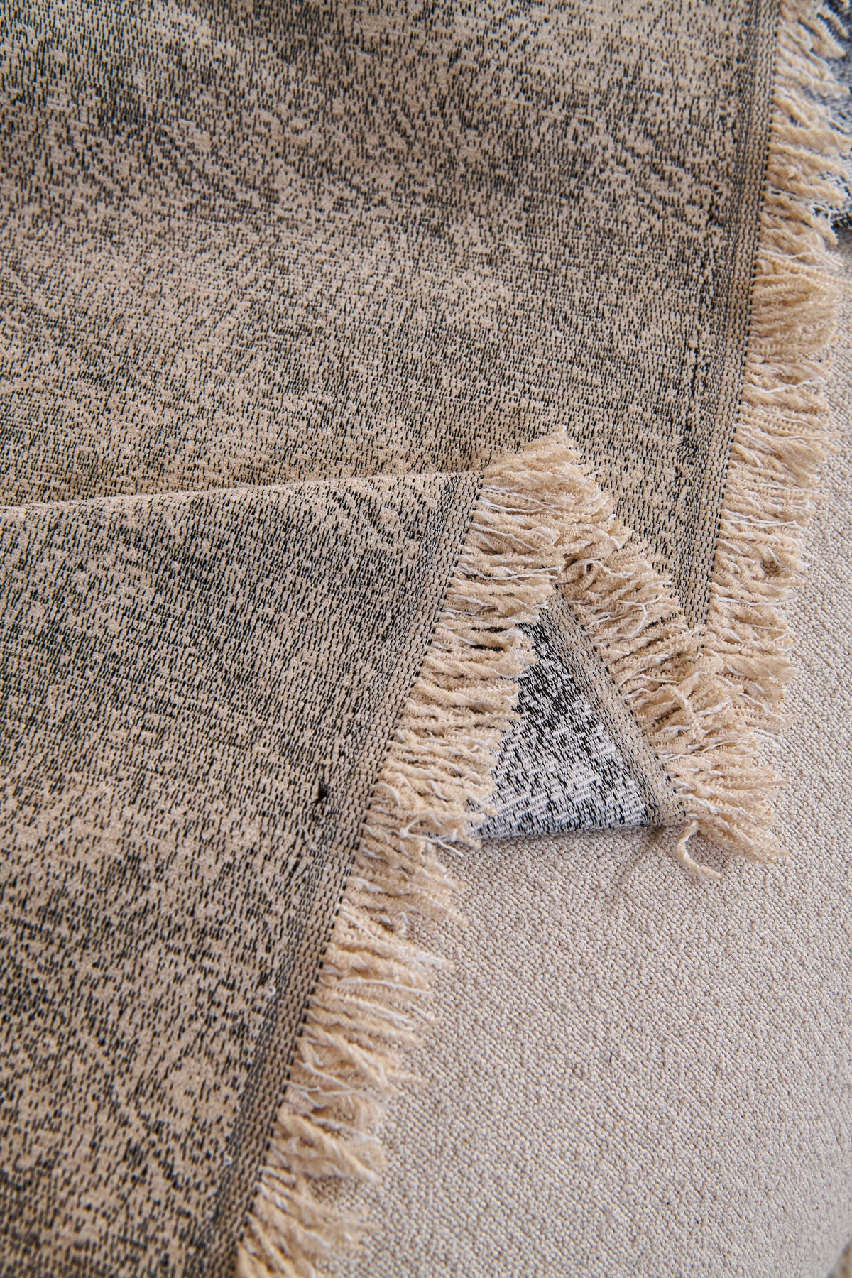Plaid Mistara · Camel (vue 7)