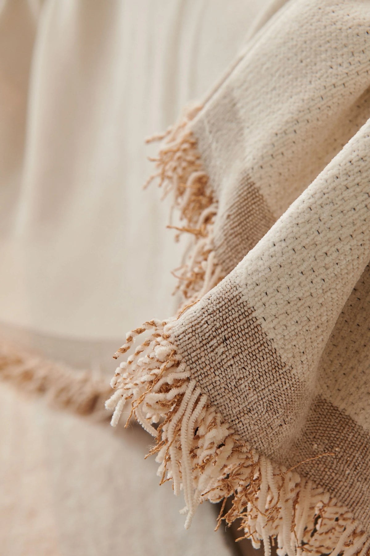 Jeté de canapé à franges · Sable (vue 5)